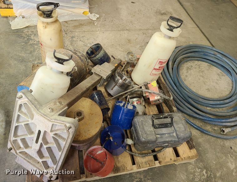 image for item GO9377 Milwaukee core drill