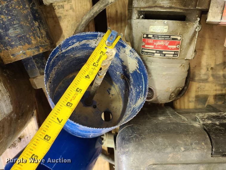 image for item GO9377 Milwaukee core drill