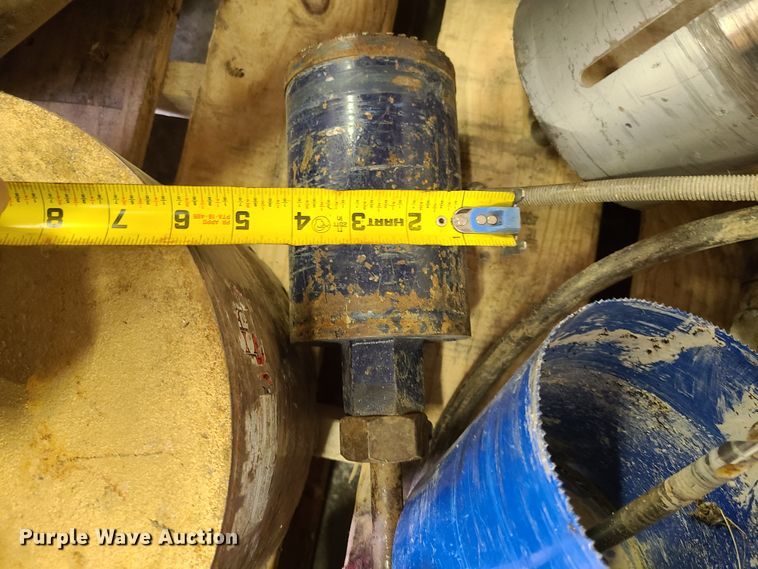 image for item GO9377 Milwaukee core drill