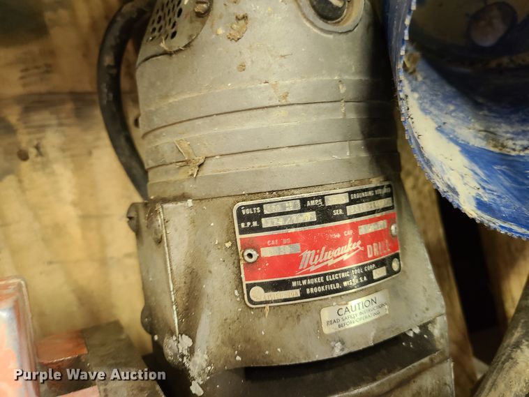 image for item GO9377 Milwaukee core drill