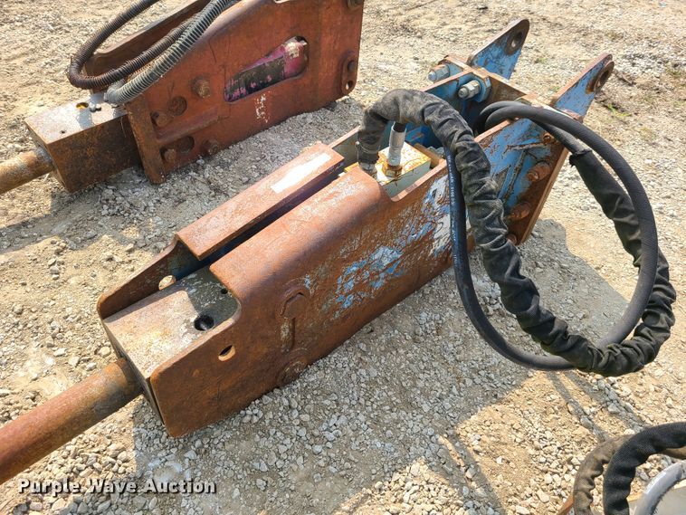 image for item GO9389 Okada breaker