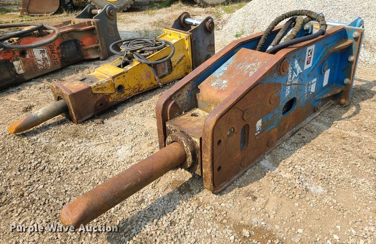 image for item GO9395 Okada breaker