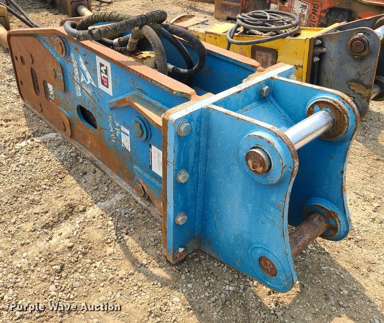 image for item GO9395 Okada breaker