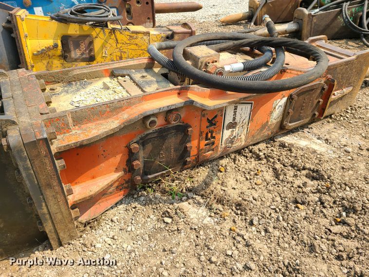 image for item GO9397 NPK breaker