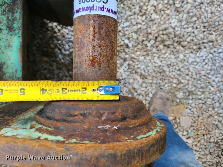 image for item GO9398 Breaker