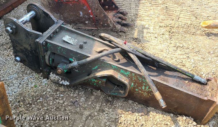 image for item GO9399 Tramac breaker