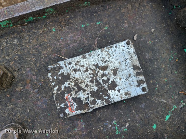 image for item GO9399 Tramac breaker