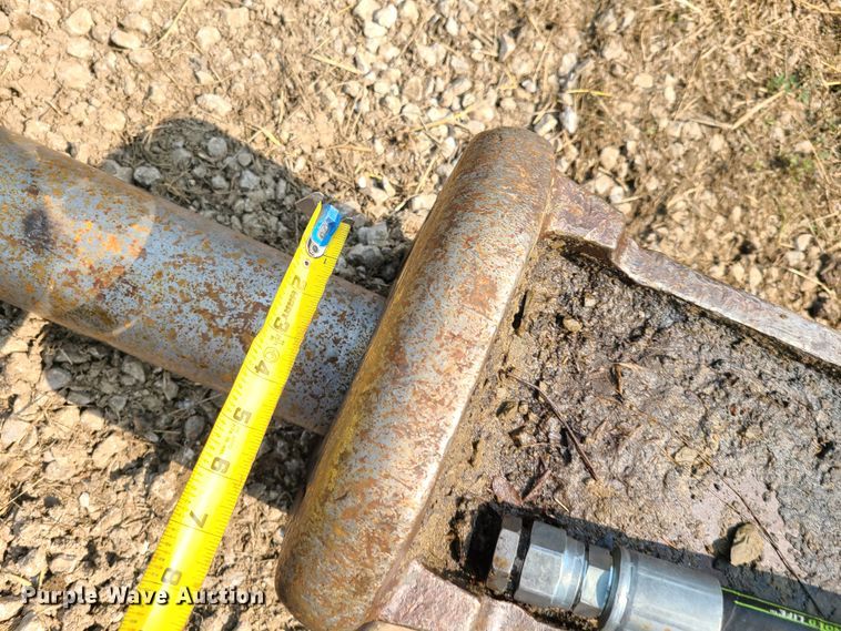 image for item GO9399 Tramac breaker