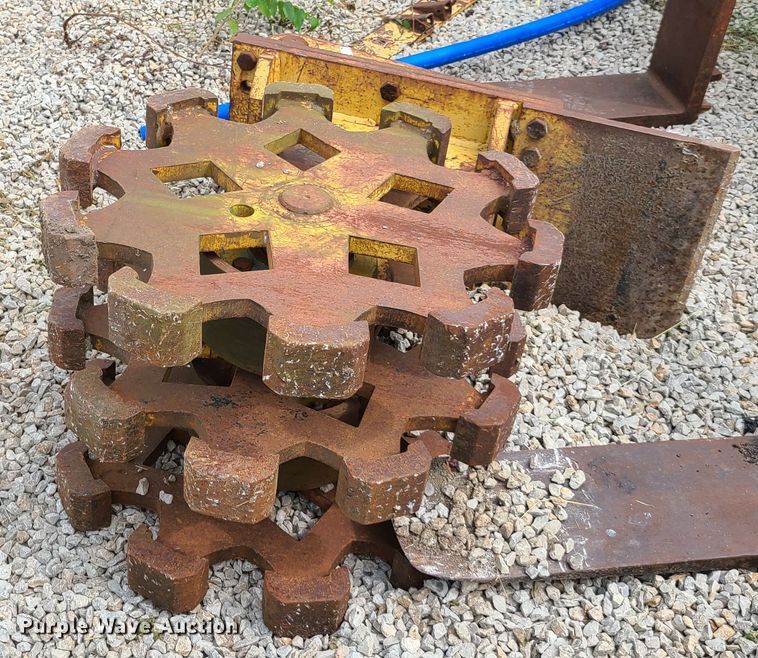 image for item GY9604 American Compaction wheel compactor