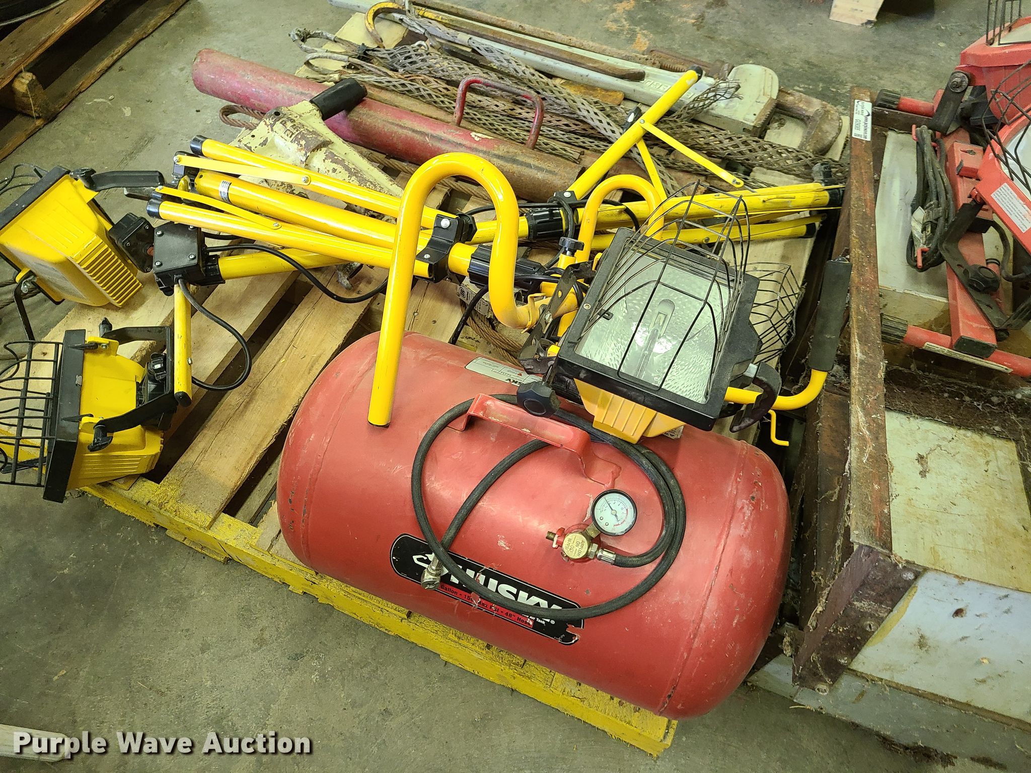 Tools in Oak Grove, MO Item GO9385 sold Purple Wave