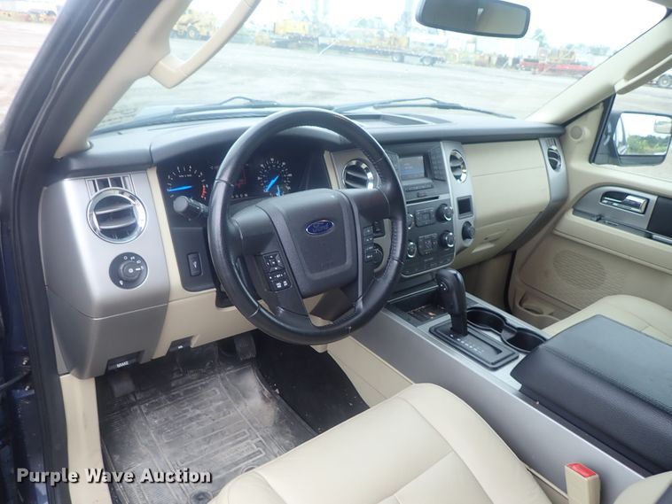 image for item DE0741 2016 Ford Expedition  SUV