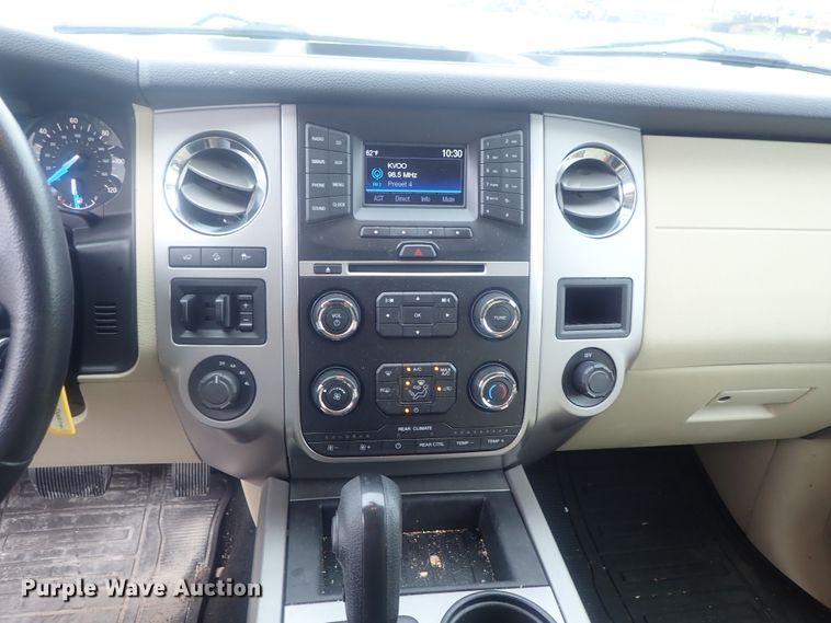 image for item DE0741 2016 Ford Expedition  SUV