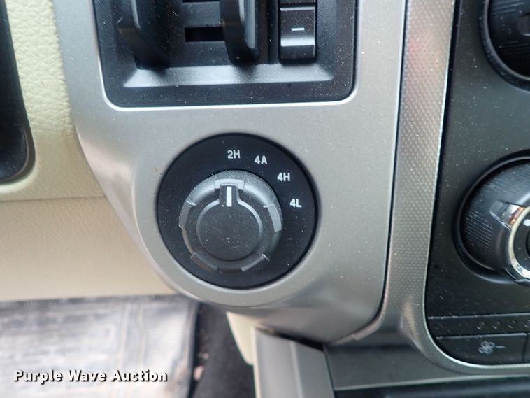 image for item DE0741 2016 Ford Expedition  SUV