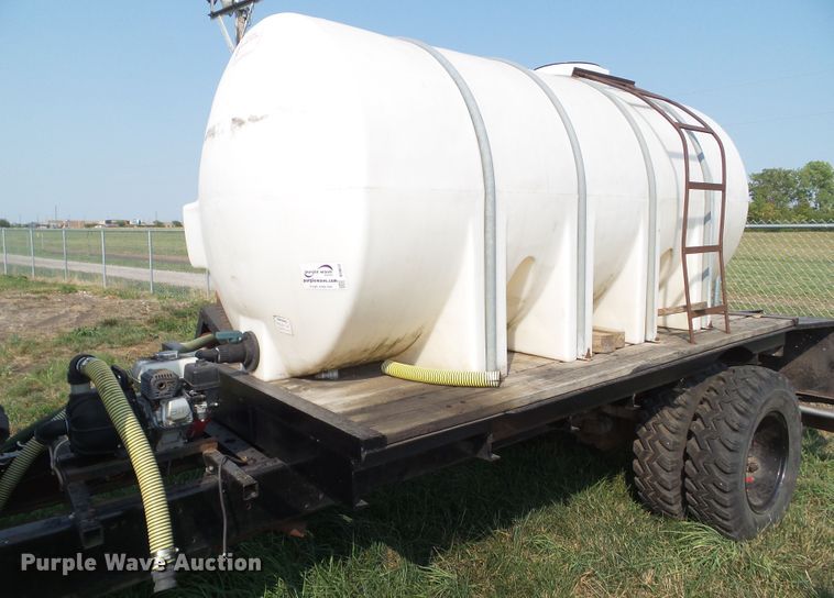 image for item DF0872 1,500 gallon tank