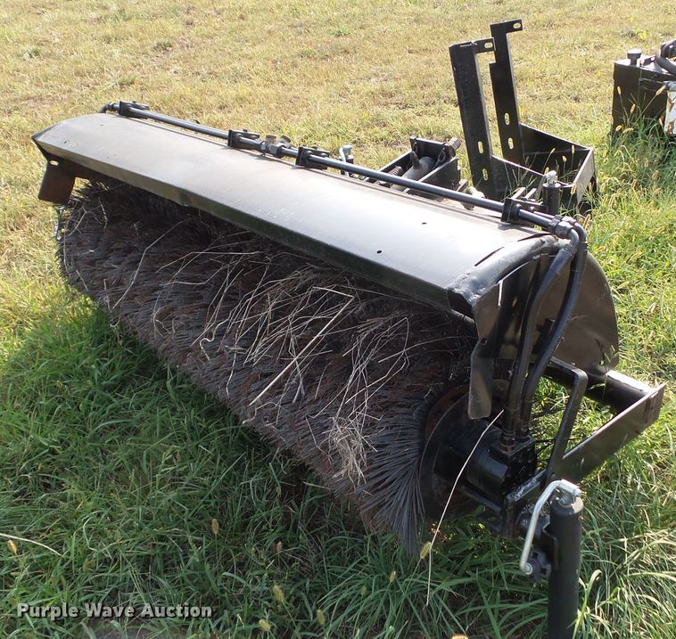 image for item DF0873 Sweepster D32 broom