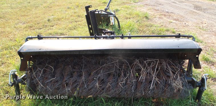 image for item DF0873 Sweepster D32 broom