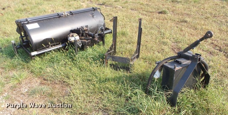 image for item DF0873 Sweepster D32 broom