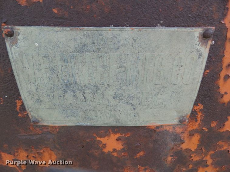 image for item DF0874 WE Grace pneumatic roller