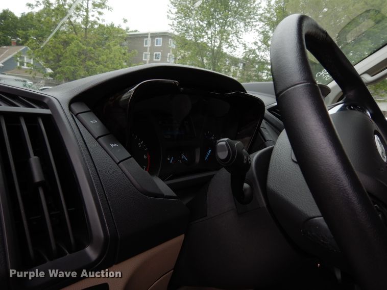 image for item DF4021 2016 Ford Transit 150 Limited SE  van