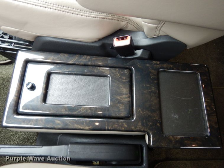 image for item DF4021 2016 Ford Transit 150 Limited SE  van