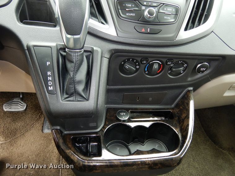 image for item DF4021 2016 Ford Transit 150 Limited SE  van