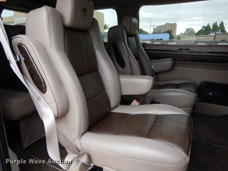 image for item DF4021 2016 Ford Transit 150 Limited SE  van