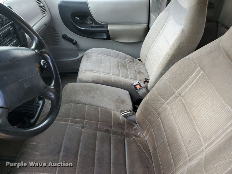 image for item DF5591 1997 Ford Ranger XLT  SuperCab pickup truck