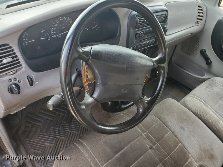 image for item DF5591 1997 Ford Ranger XLT  SuperCab pickup truck