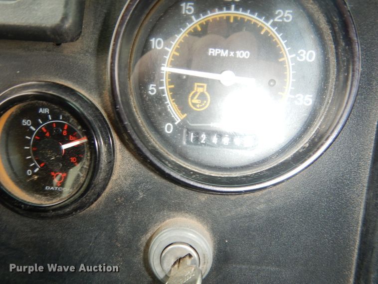 image for item DG4586 2000 Thomas 1405S  school bus