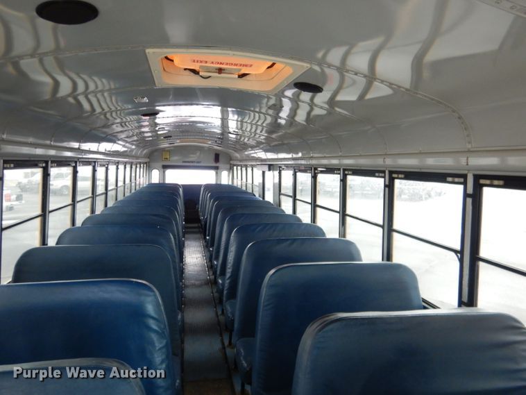 image for item DG4586 2000 Thomas 1405S  school bus