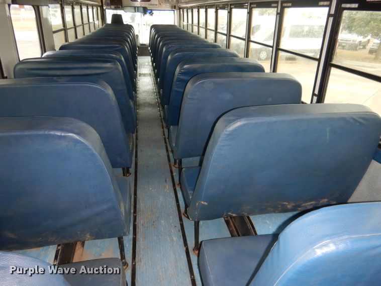 image for item DG4586 2000 Thomas 1405S  school bus