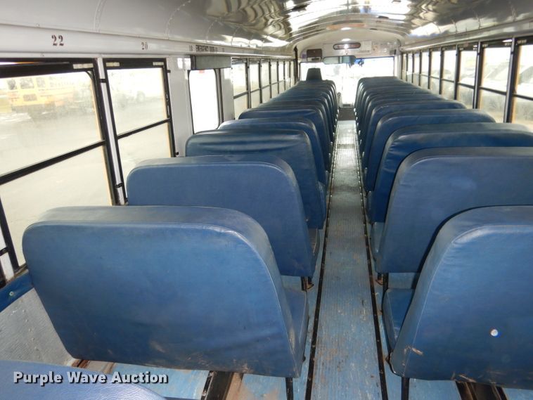 image for item DG4586 2000 Thomas 1405S  school bus