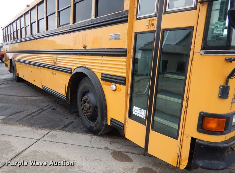 image for item DG4586 2000 Thomas 1405S  school bus