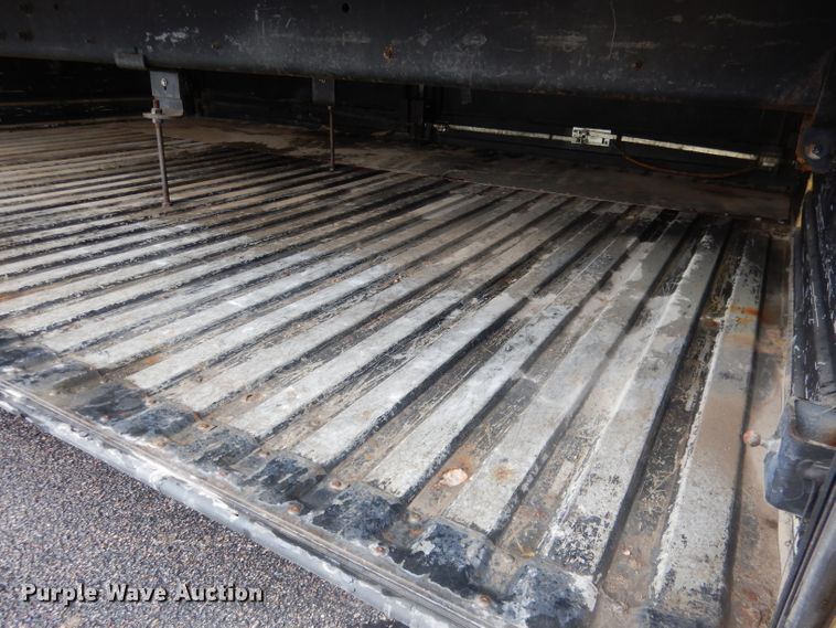 image for item DG4586 2000 Thomas 1405S  school bus