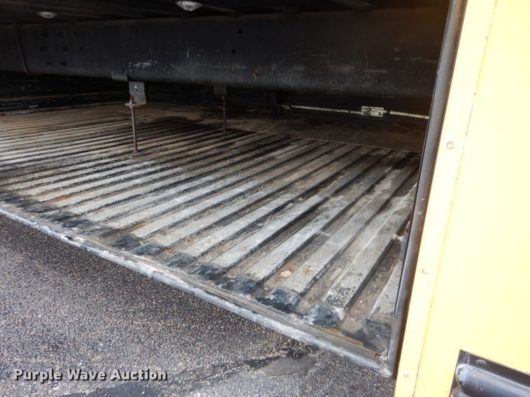 image for item DG4586 2000 Thomas 1405S  school bus