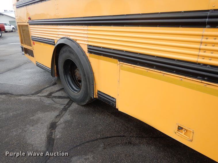 image for item DG4586 2000 Thomas 1405S  school bus