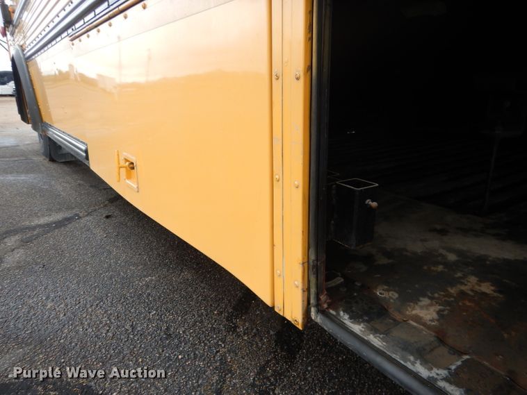 image for item DG4586 2000 Thomas 1405S  school bus