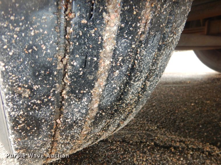 image for item DG4586 2000 Thomas 1405S  school bus