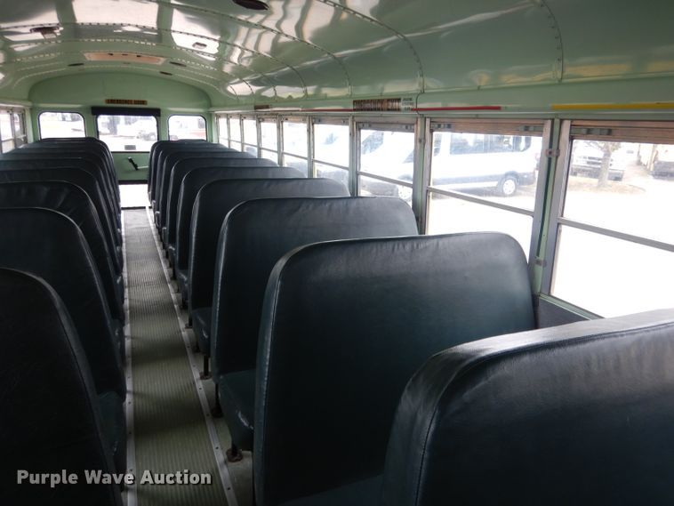 image for item DG4587 1997 International 3800  school bus