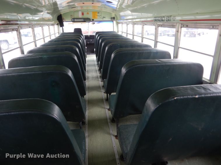 image for item DG4587 1997 International 3800  school bus