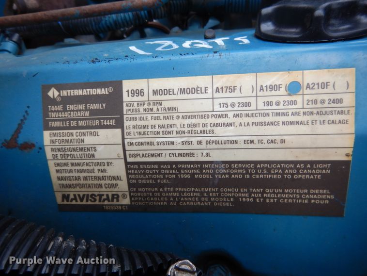 image for item DG4587 1997 International 3800  school bus