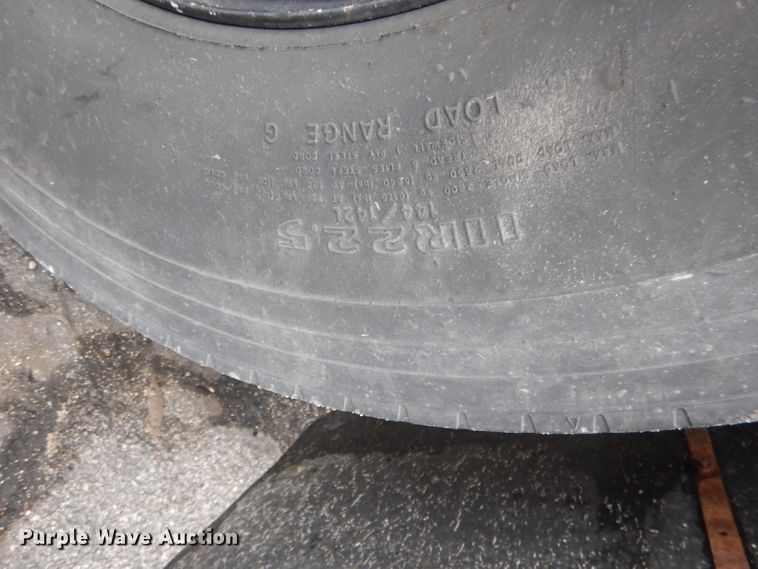 image for item DG4587 1997 International 3800  school bus