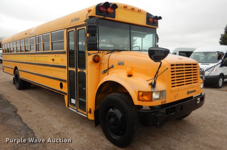 image for item DG4588 1998 International 3800  school bus