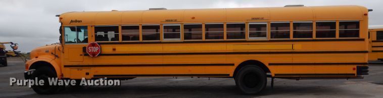 image for item DG4588 1998 International 3800  school bus