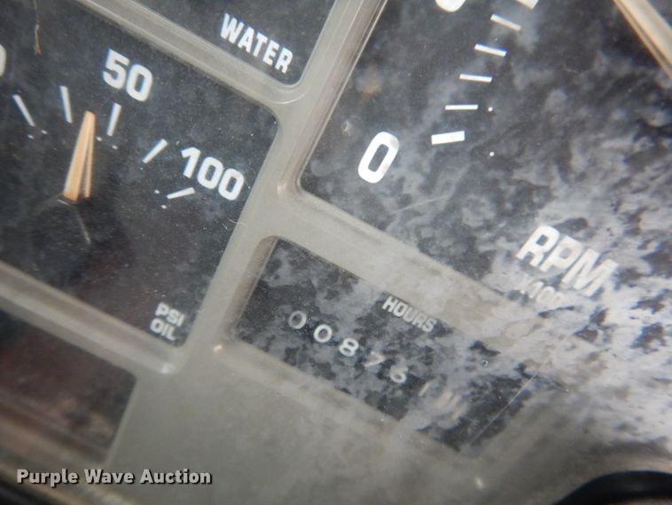 image for item DG4588 1998 International 3800  school bus