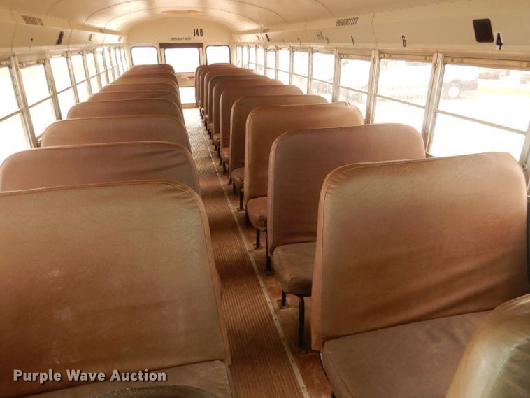 image for item DG4588 1998 International 3800  school bus