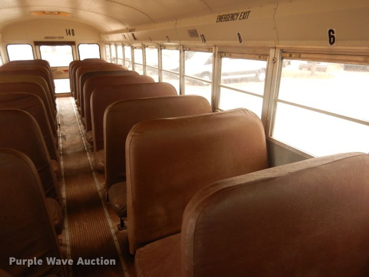 image for item DG4588 1998 International 3800  school bus