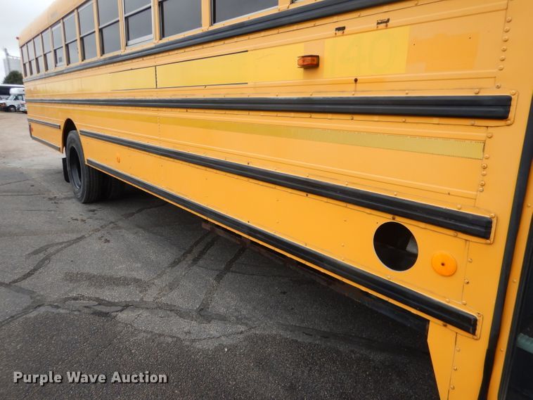 image for item DG4588 1998 International 3800  school bus