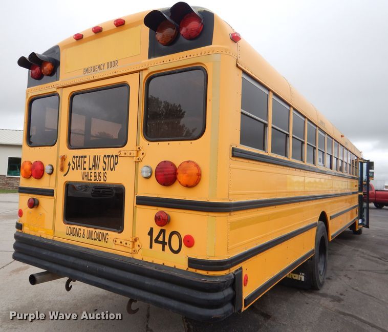 image for item DG4588 1998 International 3800  school bus