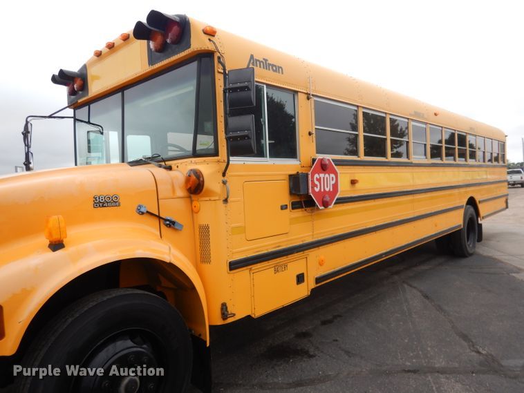 image for item DG4588 1998 International 3800  school bus